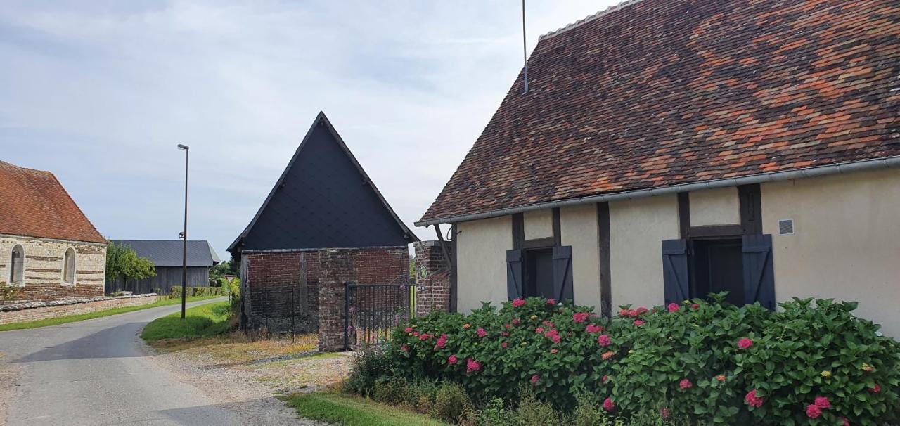 Gite A La Ferme La Ferté-Saint-Samson Eksteriør billede